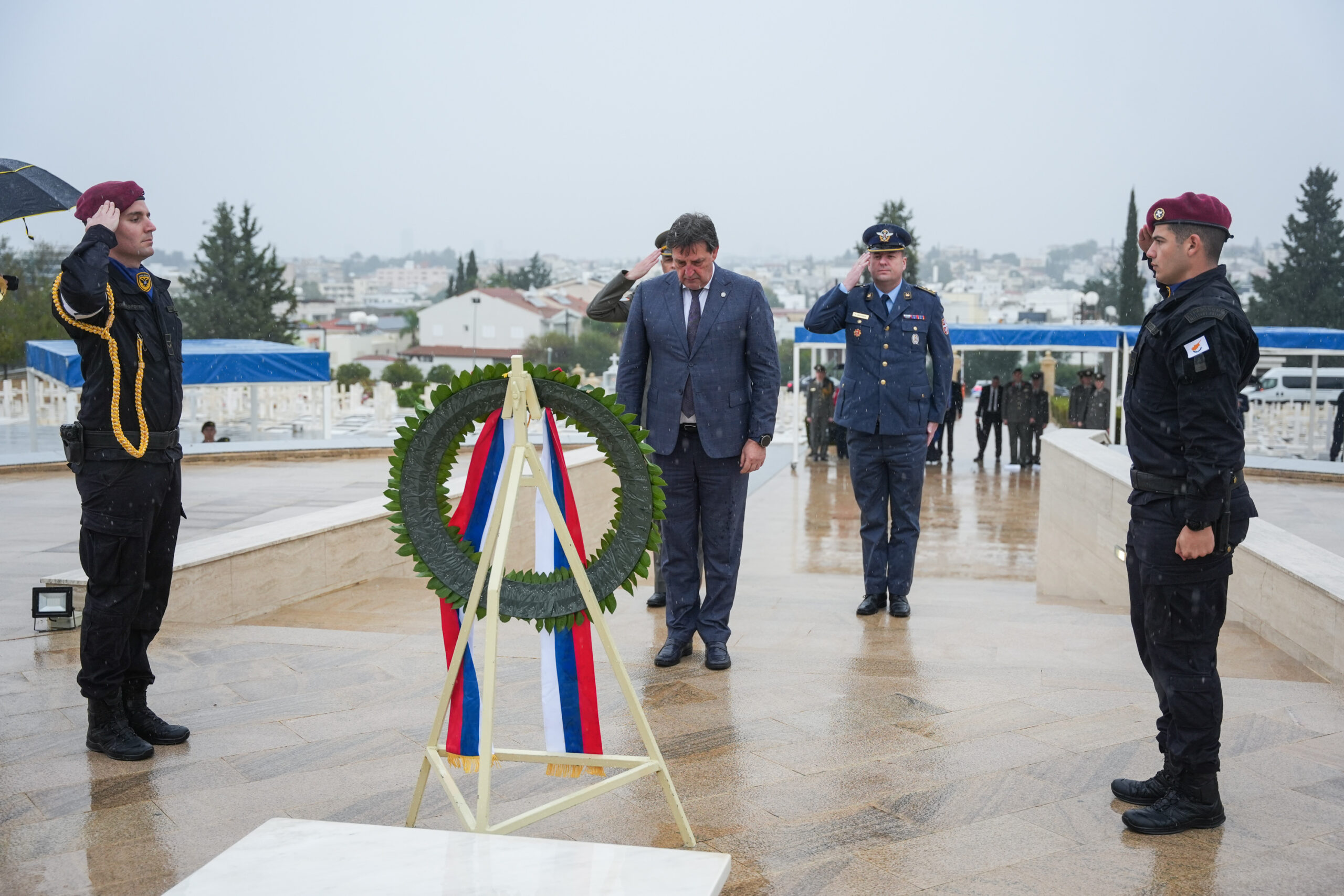 Ministar Gašić u zvaničnoj poseti Republici Kipar, foto MOD