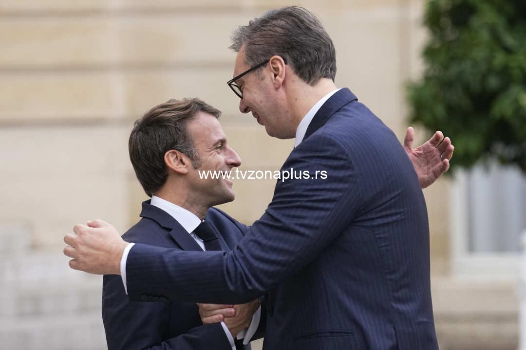 Vučić se sastao sa Makronom u Jelisejskoj palati (VIDEO)