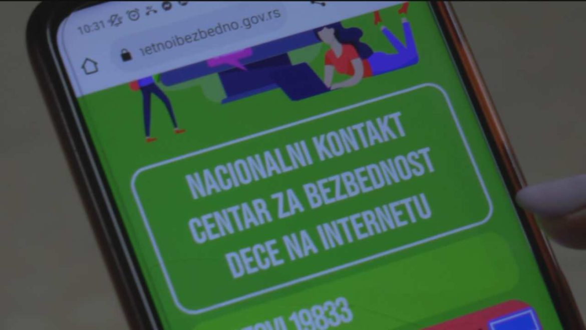 KOLIKO SU DECA BEZBEDNA NA INTERNETU? (VIDEO)