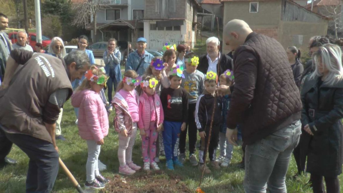 ”SRETANJA U SLAVU RAĐANJA” PO 8. PUT U GO CRVENI KRST (VIDEO)