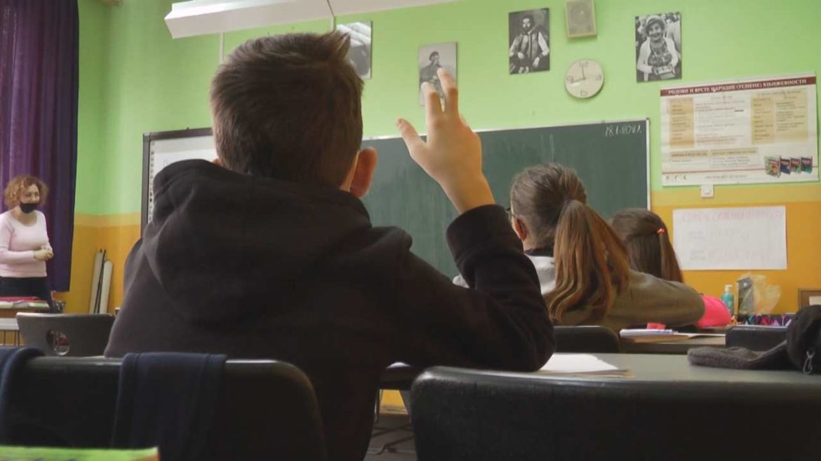 OCENA VLADANJA ULAZI U PROSEK (VIDEO)