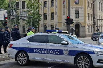 MUP - Skup u centru Niša je prijavljen, FOTO Zona plus