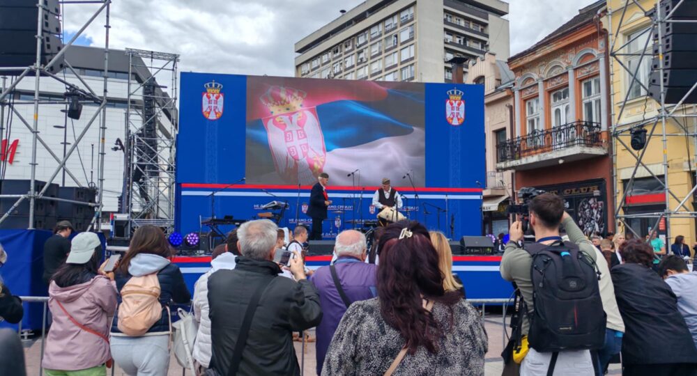 Nastupom kulturno-umetničkih društava počeo današnji program svenarodnog sabora u Nišu