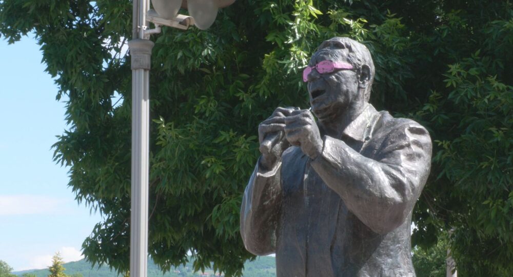 Spomenik Šabanu Bajramoviću na meti vandala