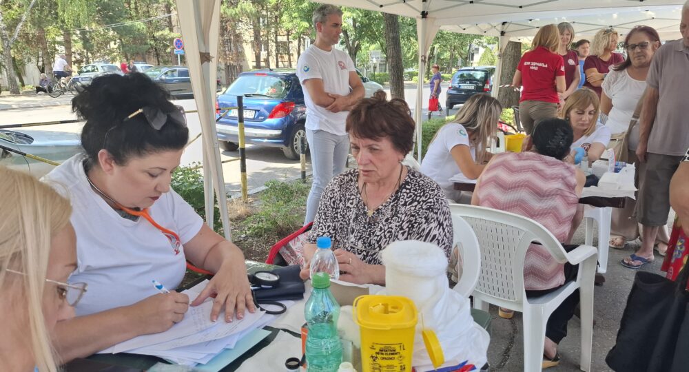 Drugi Bazar zdravlja kod Durlanske pijace, FOTO Zona plus