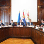 Beograd, 2. avgusta 2025.-Sednica Saveta za nacionalnu bezbednost poèela je neto posle 12.00 sati, a predsedava predsednik Srbije Aleksandar Vuèiæ.Sednici prisustvuju predsednica Skuptine Srbije Ana Brnabiæ, premijer Ðuro Macut, prvi potpredsednik Vlade i ministar finansija Sinia mali, ministri unutranjih poslova Ivica Daèiæ i odbrane Bratislav Gaiæ, naèelnik Generaltaba Vojske Srbije Milan Mojsiloviæ, prvi potpredsednik Vlade i ministar finansija Sinia Mali, direktor BIA Vladimir Orliæ. FOTO TANJUG/ MILO MILIVOJEVIÆ/ nr