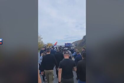 Srbi sa KiM FOTO: Tanjug video