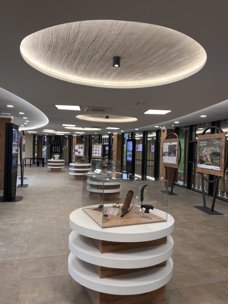 FOTO - Fb Centar za posetioce Caričin grad