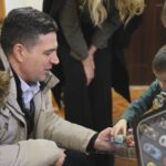 Gradonačelnik Niša obišao porodicu Ljubomirović FOTO TV Zona plus