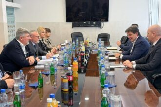 Ministar Gašić obišao preduzeće „Milan Blagojević-Namenska“