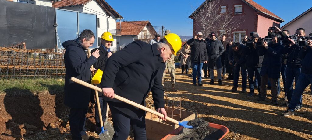 Prokuplje, kamen temeljac za novu školu - FOTO Zona plus