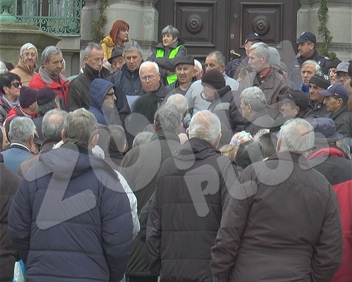 Niški radnici tužiće državu sudu u Strazburu(VIDEO)