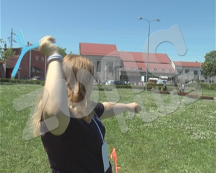 Nadmetanje za najboljeg bacača bumeranga na Balkanu (VIDEO)