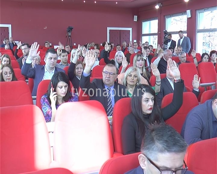 Usvojen predlog nove mreže škola u Nišu (VIDEO)
