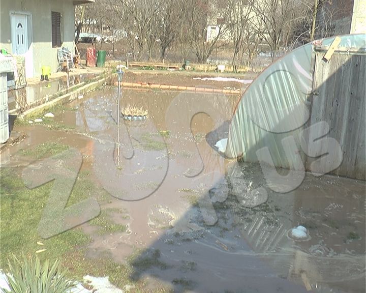 Poplavljene kuće u Popovcu (VIDEO)