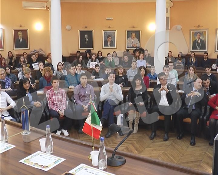Četvrti Forum mladih naučnika (VIDEO)