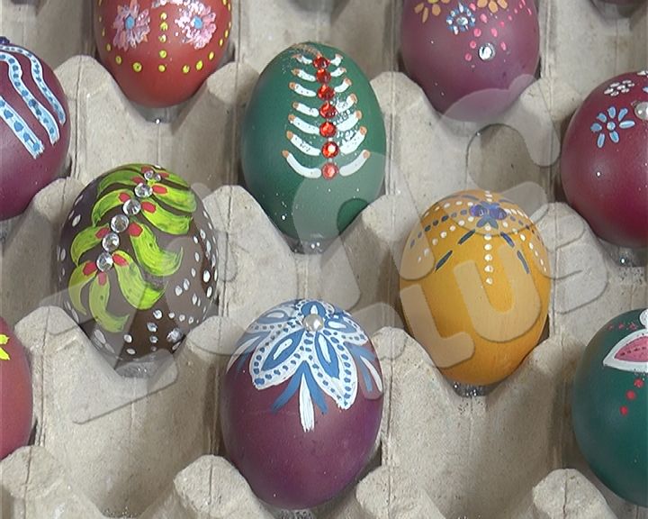 Farbanje uskršnjih jaja (JAJA)