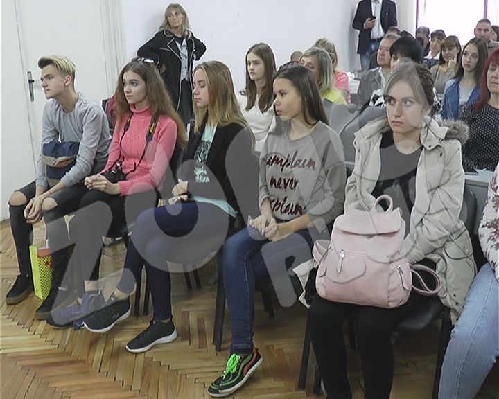 Školarci iz Novopolocka u gostima kod vršnjaka iz Niša(VIDEO)