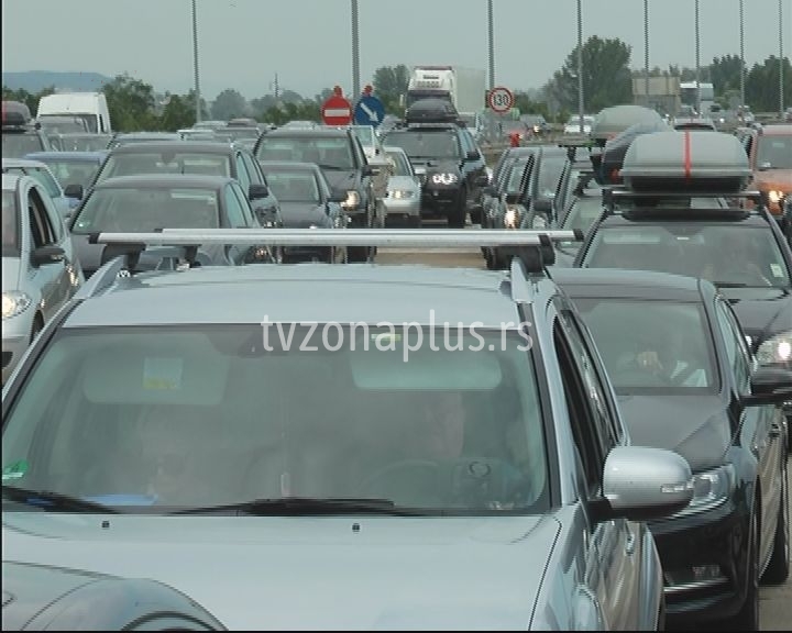 NAPLATNA RAMPA KOD “NAISA” OBARA REKORDE (VIDEO)