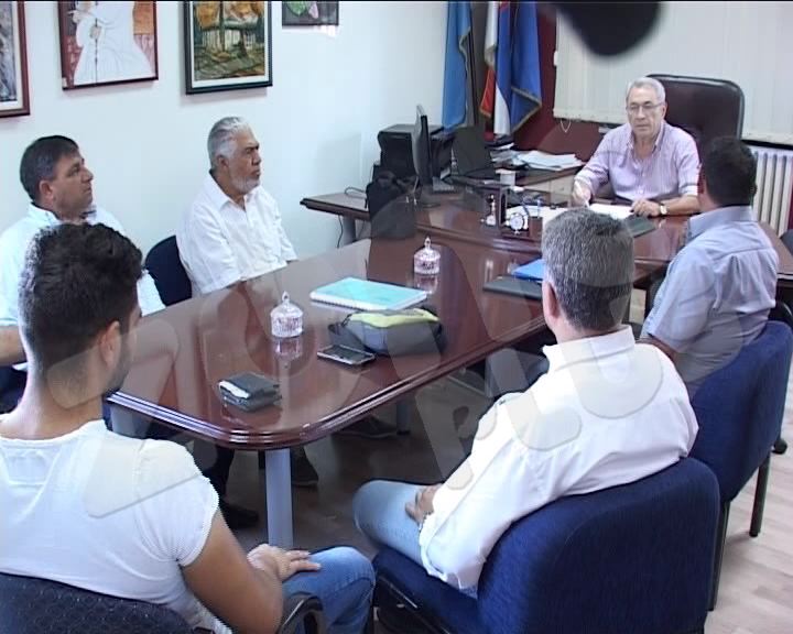 Prioriteti Beograd male – legalizacija i romsko groblje (VIDEO)