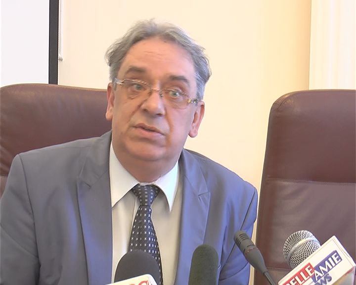 PREMINUO DIREKTOR GIMNAZIJE “9. MAJ” NEBOJŠA LEKIĆ